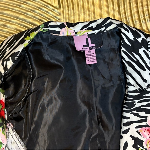 Floral Zebra Print Women's Blazer Pant Set - Picture 7 of 10